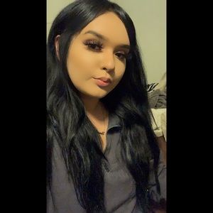 Meet your Posher, Daniella